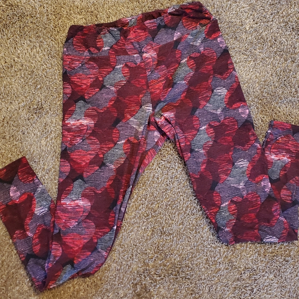 LuLaRoe Leggings with Red and Gray Heart Design